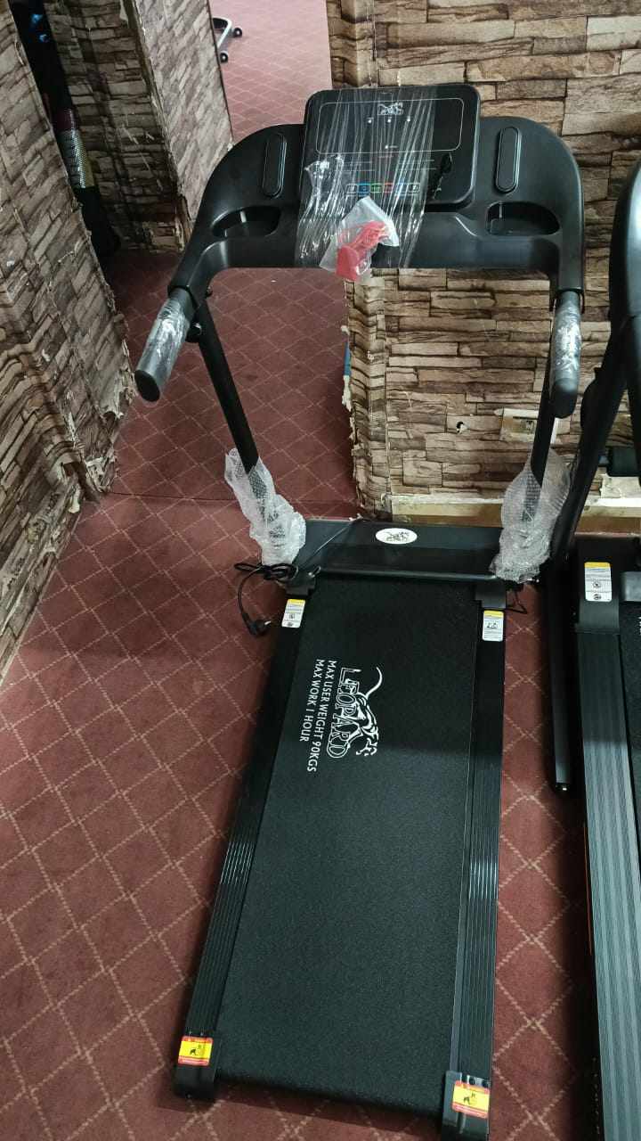 Leopard 90kg Treadmill