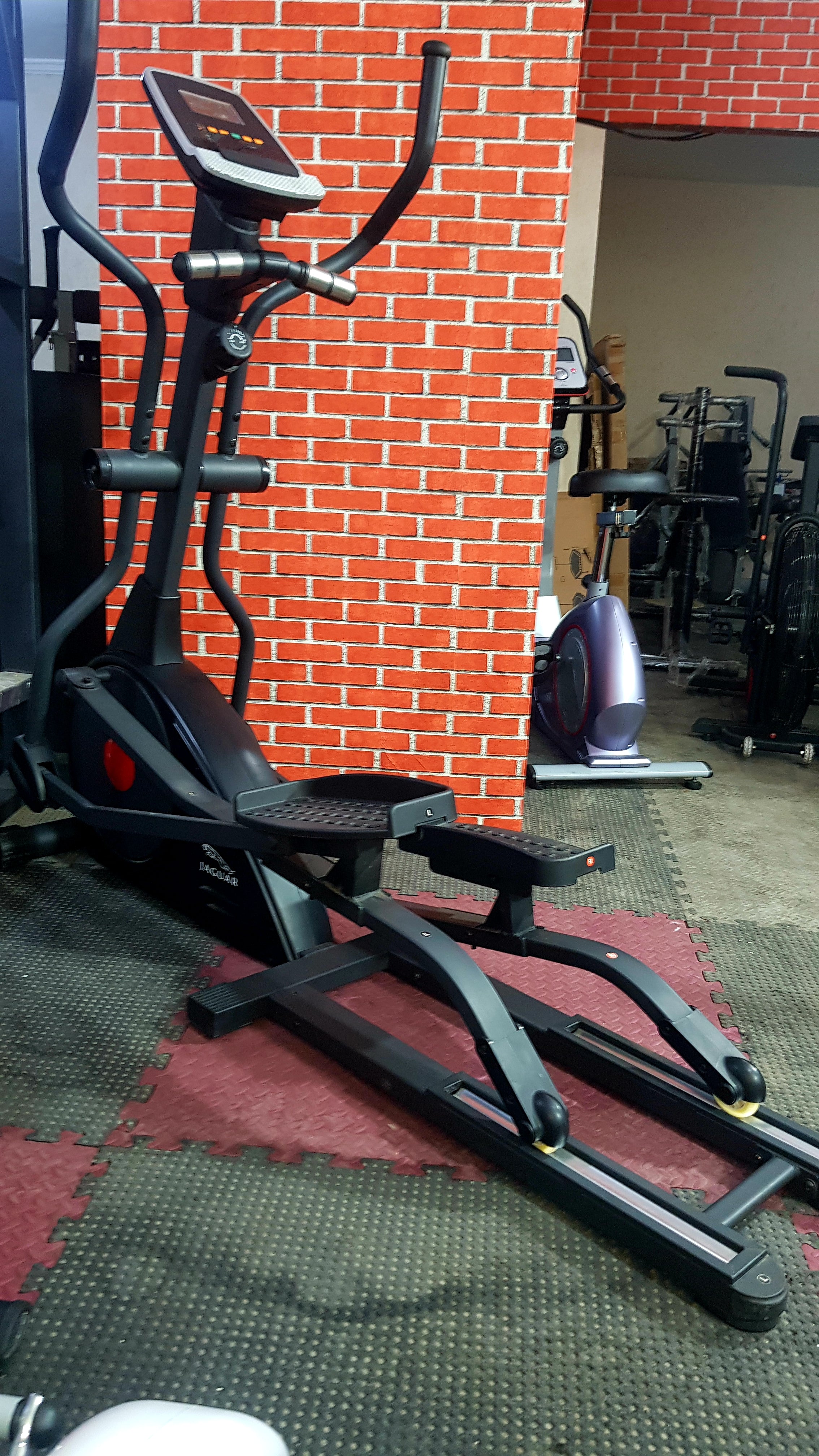 Orbitrek - All-in-one cardio equipment for burning fat from Al-Yusr Sp ...